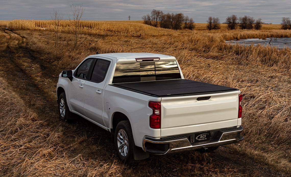 Hard Tri-Fold Cover with Truck Bed Mat